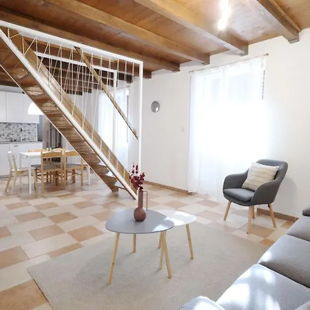 Apartment Small Patio House