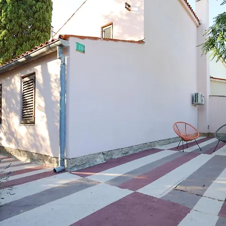 Small Patio House Apartment Pula